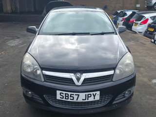 Opel Astra GTC H рест. 2008