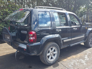 Jeep Cherokee 3  рест. KJ 2006
