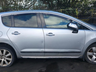 Peugeot 3008 2010