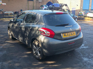 Peugeot 208 2013