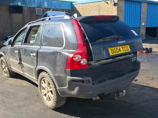 Volvo XC90 2004
