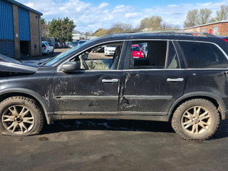 Volvo XC90 2004