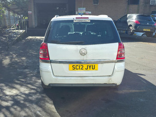 Opel Zafira 2  (B) рест. 2012