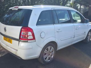 Opel Zafira 2  (B) рест. 2012