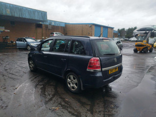 Opel Zafira 2  (B) 2007