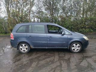 Opel Zafira 2  (B) 2007