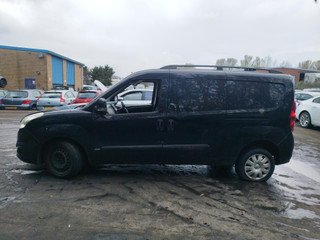 Opel Combo 4  (D) 2011