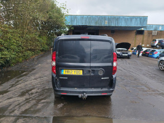 Opel Combo 4  (D) 2011