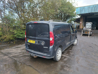 Opel Combo 4  (D) 2011