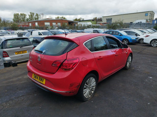 Opel Astra J рест. 2014