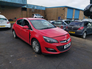Opel Astra J рест. 2014