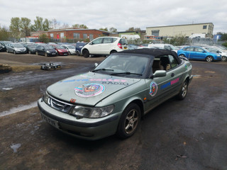 Saab 9-3  YS3D 2000