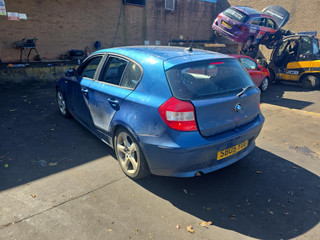 BMW 1 E81/E82/E87/E88 2005