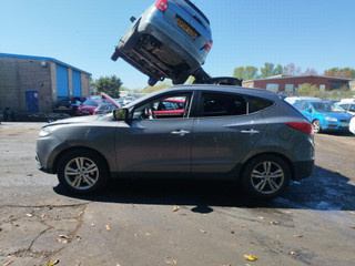 Hyundai ix35  LM 2012