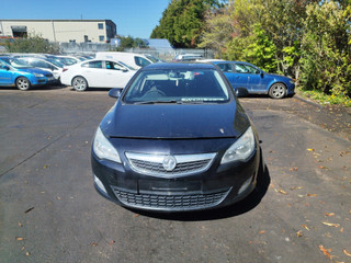 Opel Astra J 2010