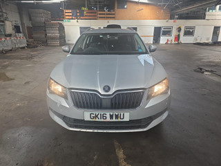 Skoda Superb 3 3V 2016
