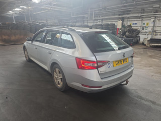 Skoda Superb 3 3V 2016