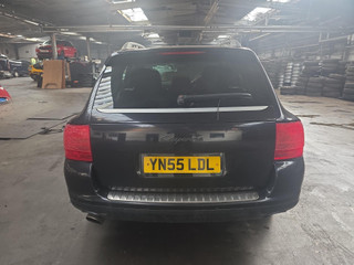 Porsche Cayenne 955 2005