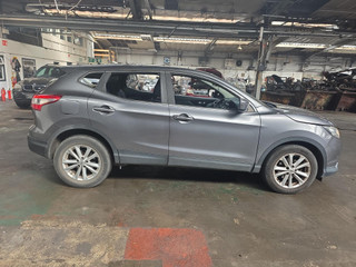 Nissan Qashqai 2 2015