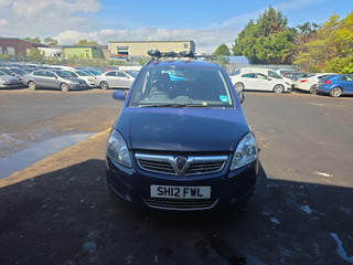 Opel Zafira 2  (B) рест. 2012