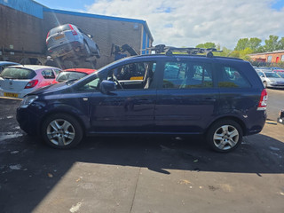 Opel Zafira 2  (B) рест. 2012