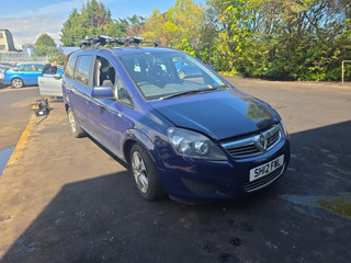 Opel Zafira 2  (B) рест. 2012