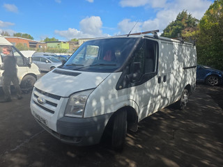 Ford Transit 7 2010
