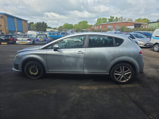 SEAT Leon 2  рест. 1P 2010