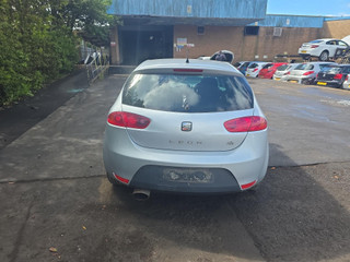 SEAT Leon 2  рест. 1P 2010