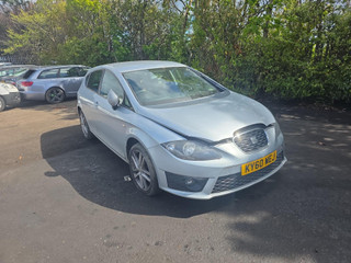 SEAT Leon 2  рест. 1P 2010