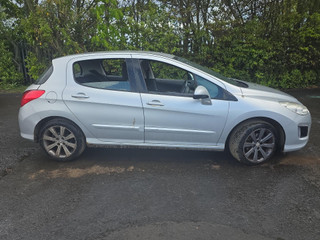 Peugeot 308 рест. 2011