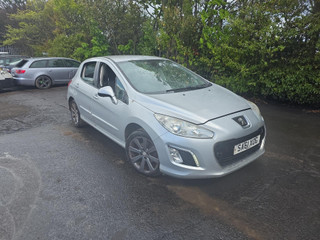Peugeot 308 рест. 2011