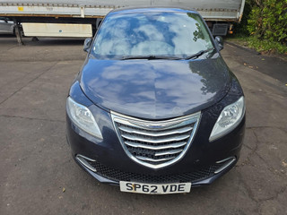 Chrysler Ypsilon 2012