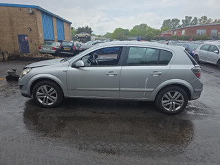Opel Astra H/Family рест. 2009