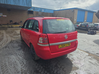 Opel Zafira 2  (B) рест. 2014