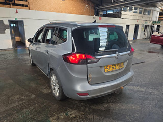 Opel Zafira 3  (C) 2012
