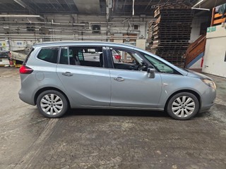 Opel Zafira 3  (C) 2012