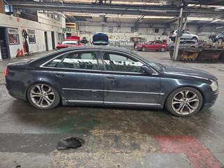 Audi A8 D3 рест. 2006