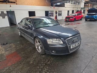 Audi A8 D3 рест. 2006