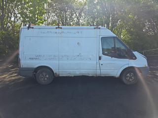 Ford Transit 7 2010