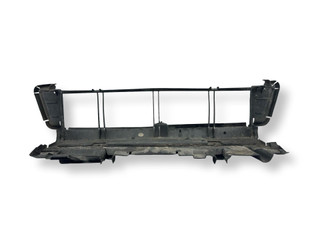 воздуховод (дефлектор) радиатора Mercedes-Benz C-Класс W204/S204 W204 2007, 1.8 л., Kompr, M 271.952, бензин, АКПП, palladiumsilber / 792, седан, задний привод, правый руль, A2045050430