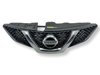 решетка радиатора Nissan Qashqai 2 поколение 2015, 1.5 л., DCi, K9K 636, дизель, 6МКПП, gray / kad, внедорожник 5 дв., передний привод, правый руль, 62312-4EA0D