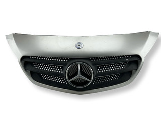 решетка радиатора Mercedes-Benz Citan W415 2013, 1.5 л., CDi, OM 607.951, дизель, 5МКПП, brillantsilber / 9744, фургон, передний привод, правый руль, A4158880023
