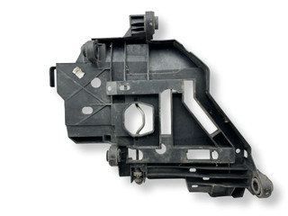 крепление фары правой Porsche Cayenne 955 2005, 3.2 л., i, M02.2Y, бензин, АКПП, внедорожник 5 дв., полный привод, правый руль