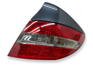 фонарь задний правый Mercedes-Benz CLC-Класс 1 поколение CL203 2010, хетчбэк 3 дв., правый руль, A2038205264