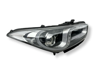 Фара галоген правая Hyundai i40 1 поколение 2012, 1.7 л., CRDi, D4FD, дизель, 6МКПП, универсал, передний привод, правый руль, 92102-3Z090
