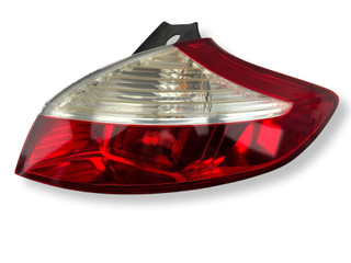 фонарь задний правый Renault Megane 3 поколение 2011, 1.5 л., DCi, K9K 832, дизель, 6МКПП, хетчбэк 5 дв., передний привод, правый руль, 265500007R, 89319601