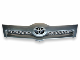 решетка радиатора Toyota Corolla Verso 2 поколение AR10 2006, 2.2 л., D-4D, 2AD-FHV, дизель, 6МКПП, gray, минивэн, передний привод, 53111-0F020, 53117-0F010, 53111-0F010