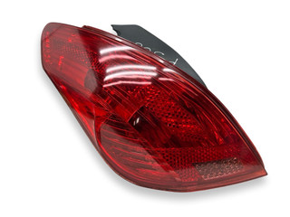 фонарь задний левый Peugeot 308 T7 2009, 1.6 л., HDi, 9HX (DV6ATED4), дизель, 5МКПП, хетчбэк 5 дв., передний привод, правый руль, 9680425980