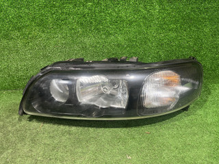 Фара ксенон левая Volvo XC70 1 поколение 2004, 2.4 л., D5, D 5244 T, дизель, АКПП, nautic blue / 417, универсал, полный привод, правый руль, 89008801, 30655903